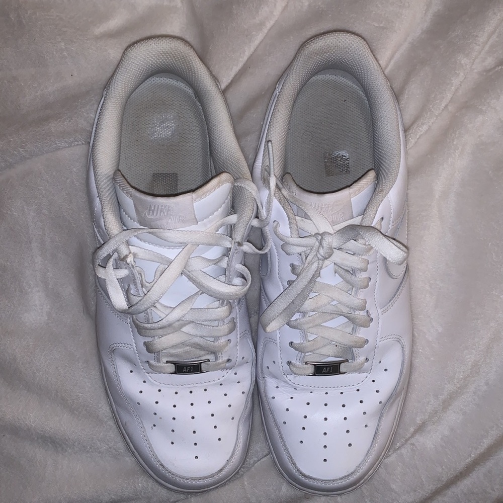 Nike Air Force 1 - Picture 2 of 4